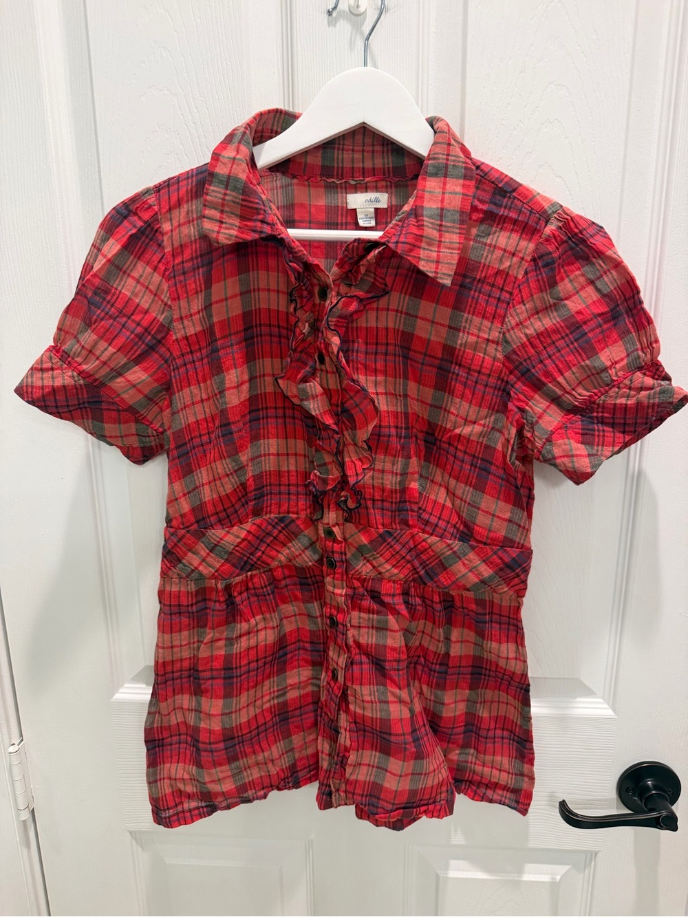 Y2K Vintage Odille archival Anthropologie Tartan
Plaid Ruffle Top Sz 10 button